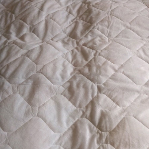 Mattress cover for single bed 2.00-1.03 white quilted like new