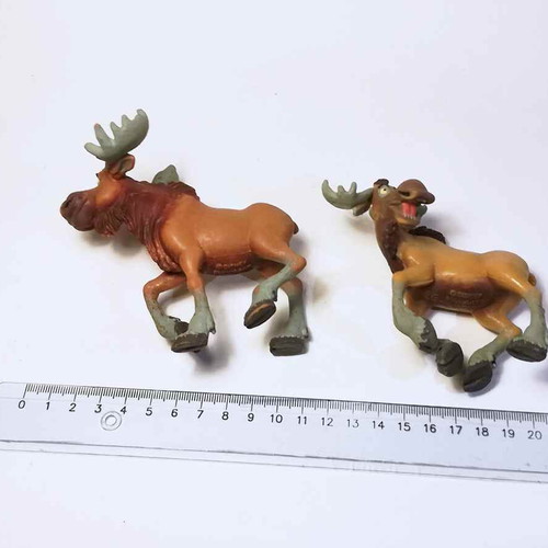 Genuine plastic Rutt and Tuke figures used, Brother Bear Disney, pack of 2