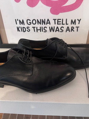 Kalogirou leather shoes like new, size 42, black