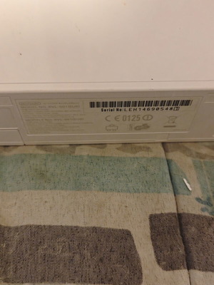 Κονσόλα Nintendo Wii με παιχνίδι Wii Sports και χειριστήρια
