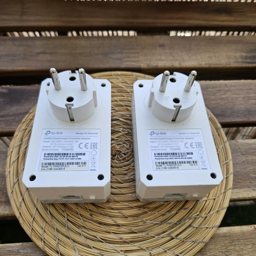 TP-Link AV600 Passthrough Powerline Adapters like new