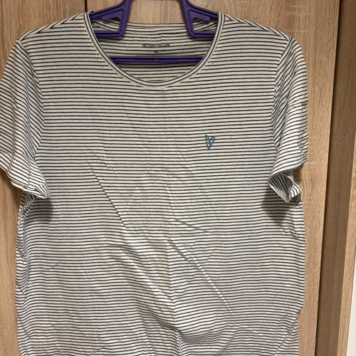 Tom Tailor short-sleeve t-shirt new, embossed design, white and blue, XL