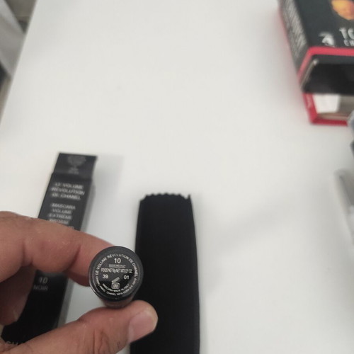 Le Volume Revolution De Chanel Mascara 6g Black