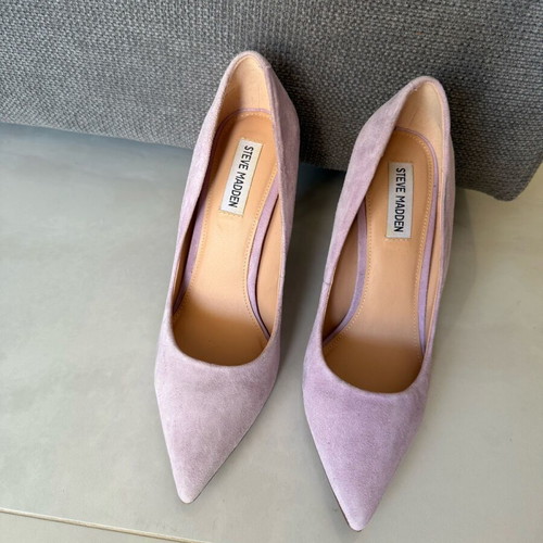 Steve Madden suede lilac pumps like new