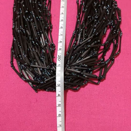 Short sparkling black necklace new