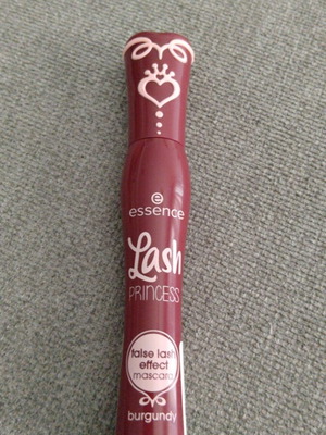Essence Lash Princess mascara burgundy like new