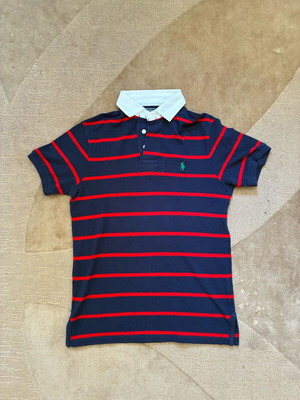 Polo Ralph Lauren για αγόρι, σαν καινούργιο, μπλε με κόκκινες ρίγες και λευκό γιακά, μέγεθος S
