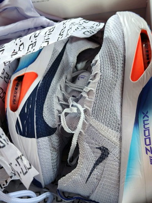 Nike Air Zoom Alphafly 3 καινούργια, γκρι και μπλε, μέγεθος 43