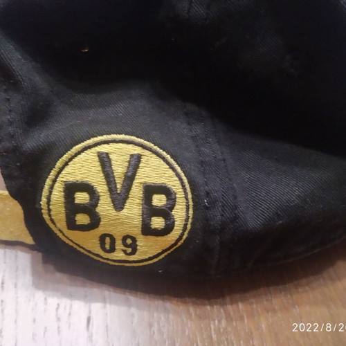 Borussia Dortmund cap like new, authentic
