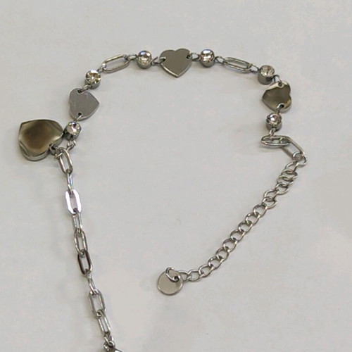Steel bracelet new, silver color
