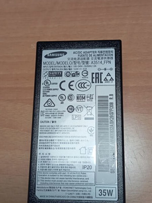 Samsung laptop charger 14.5V 2.5A 35W like new