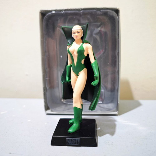 Eaglemoss Classic Marvel Figurines Collection Moondragon like new, metal