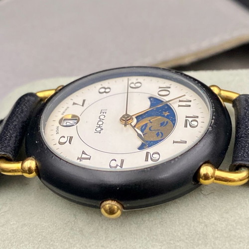 Le Cachot women's quartz Swiss made moonphase watch like new
