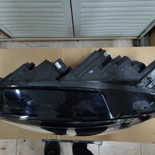 Volkswagen Golf 7.5 2019 Bleumotion headlights like new