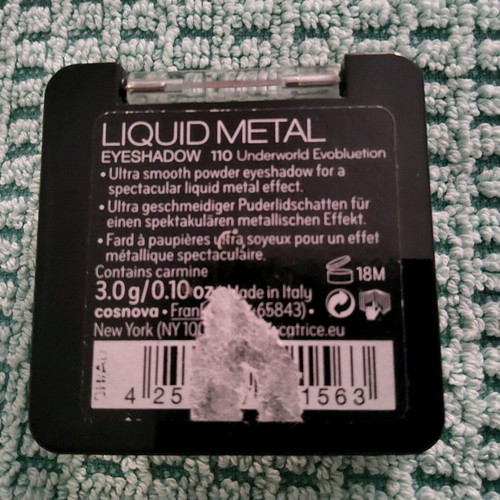 Catrice Liquid Metal 110 Underworld Evobluetion eyeshadow like new, dark blue