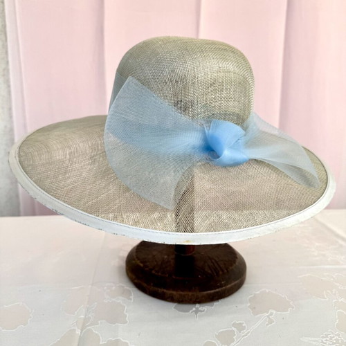 JAGO vintage women's hat made of 100% sisal hemp like new, beige and turquoise