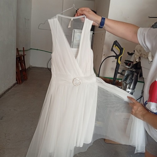 White dresses for flower girls like new, sizes S and M