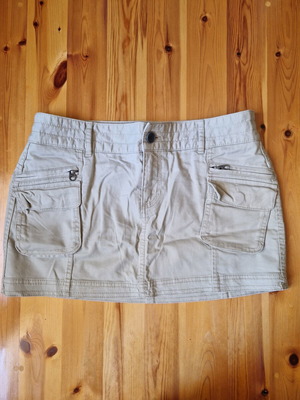 Beige mini denim skirt Benetton like new, size S