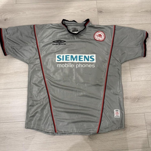 Olympiacos Giovanni #10 Jersey 2001-02 vintage, used, Umbro Siemens