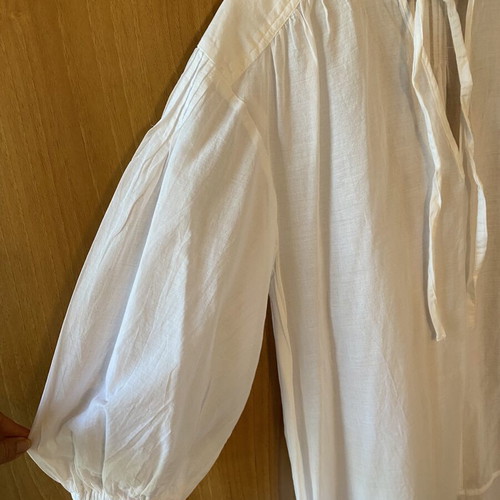 H&M Semi-Transparent Wide Shirt white, new, size XS