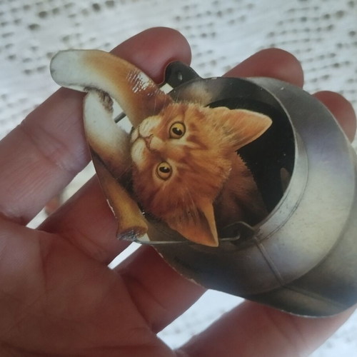 Old cat fridge magnets, set
