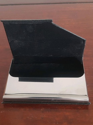 Card holder new, black