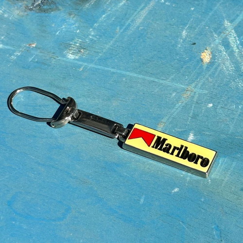 Marlboro Vintage Metal Keychain used, 5.5 cm