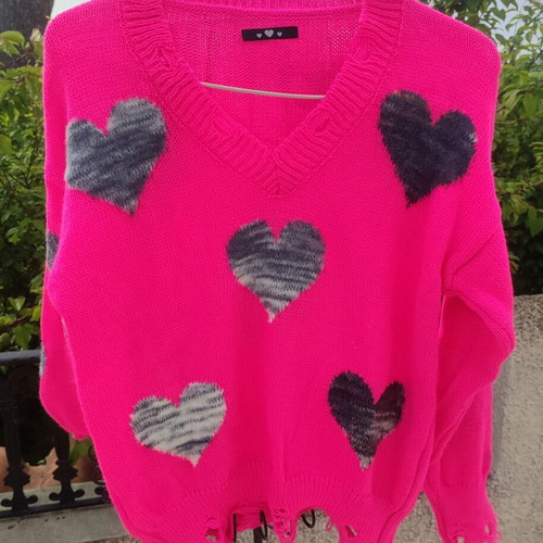 Pullover new fuchsia with hearts one size