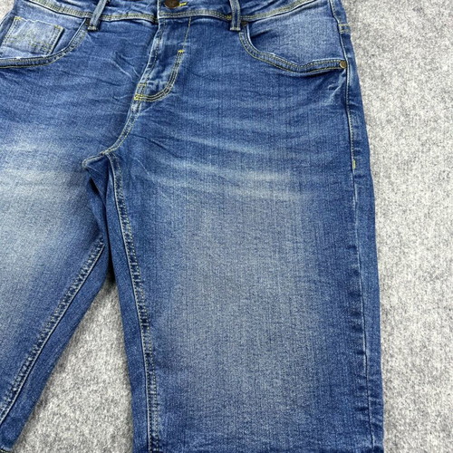 Avirex Men's Denim Shorts used Y2K Skater style size 46/32