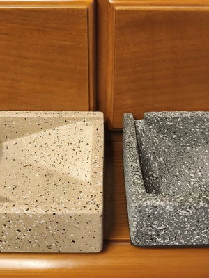 Ceramic ashtrays new, set of 2, beige sand and gray granite