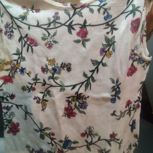 Floral blouse size M