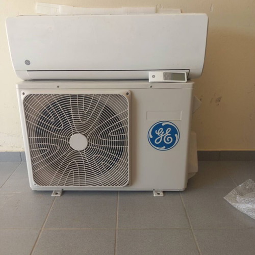 General Electric 9,000 BTU air conditioner with Wi-Fi