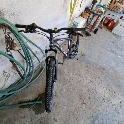 Matrix Mountain Bike 29 inch like new, hydraulic brakes