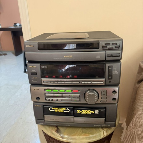 Aiwa Z-R700 sound system CD used