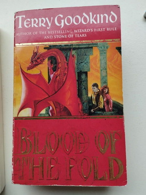 Blood of The Fold used book in Greek