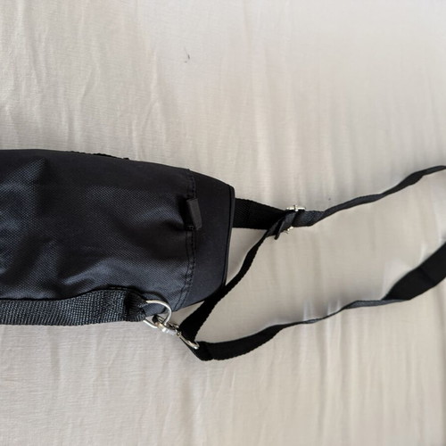 Black thermos cup carrying bag