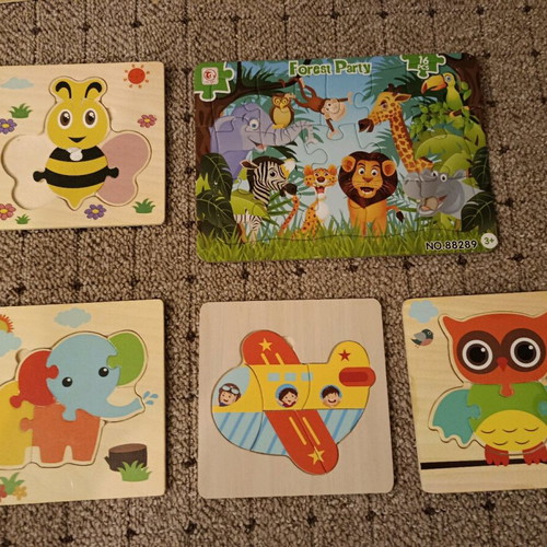 Wooden puzzles used, baby and kids jungle design