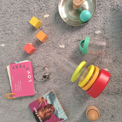 Lovevery The Explorer Play Kit used, 9-10 months