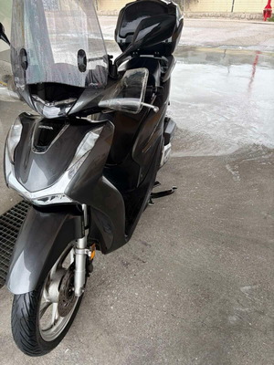 Σκούτερ Honda SH 150i 2020 σαν καινούργιο, αυτόματο, 150 cc