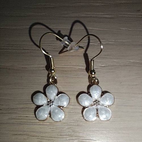 White earrings new