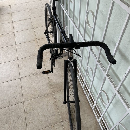 Fuji Feather Fixed Bike like new, city style, black, men's