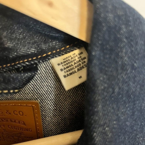 Levi's Premium Trucker Jacket new, dark wash, size M