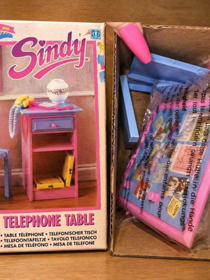 Sindy set new in box from 1991