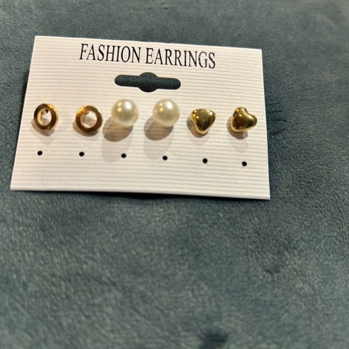 Earring set unused