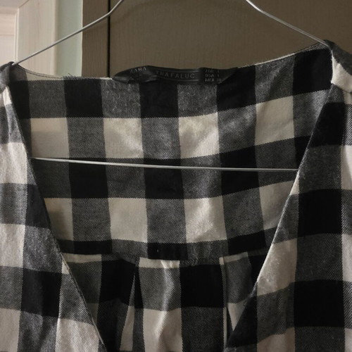 Zara checked dress like new, buttons down, size L