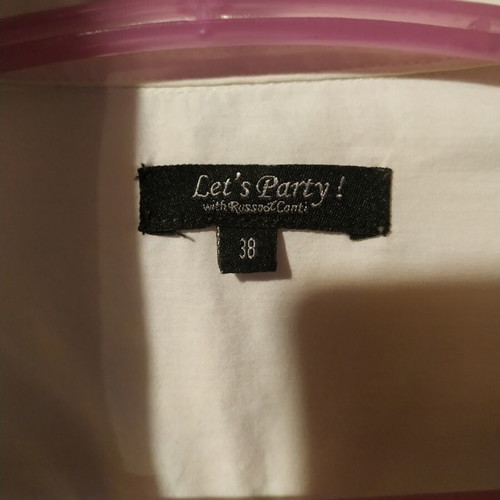 White shirt size M like new