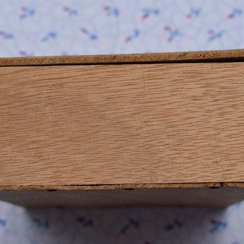 Small wooden cigarillo box Exoten Fehlfarben used