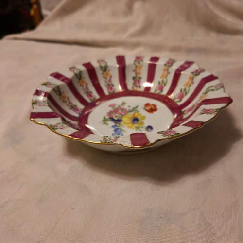 Meissen porcelain bowl 24×6 cm like new with bright painted colors