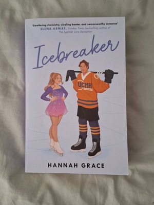 Βιβλίο Icebreaker Hannah Grace σαν καινούργιο, αγγλικά