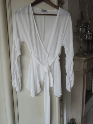 Cruise white shirt new, Italian size 44